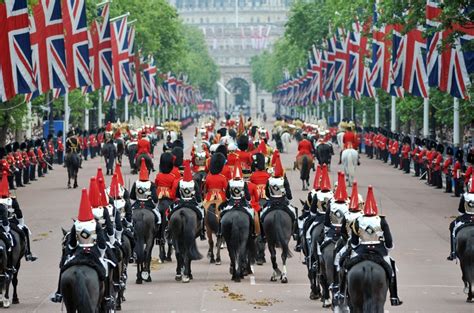 Royal Parade Free Online