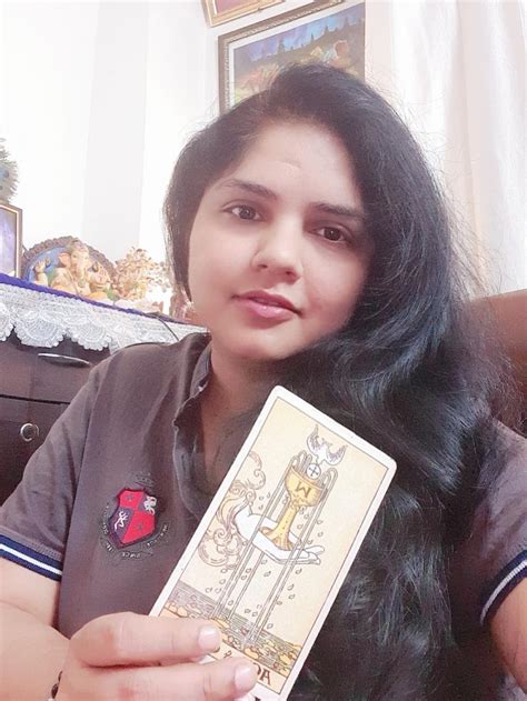 Tarot Card Reader Delhi