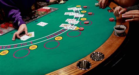 Texas poker oyunları qaydaları  Pin up Azerbaycan, məsələn, rulet, bakara, blackjack və ya pəncərəli oyunlar kimi sevilən oyunları təqdim edir