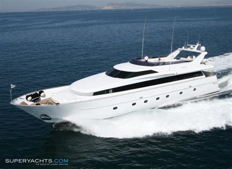 Vegayacht