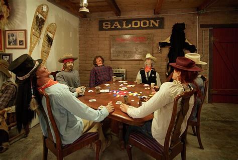 Wild West poker play
